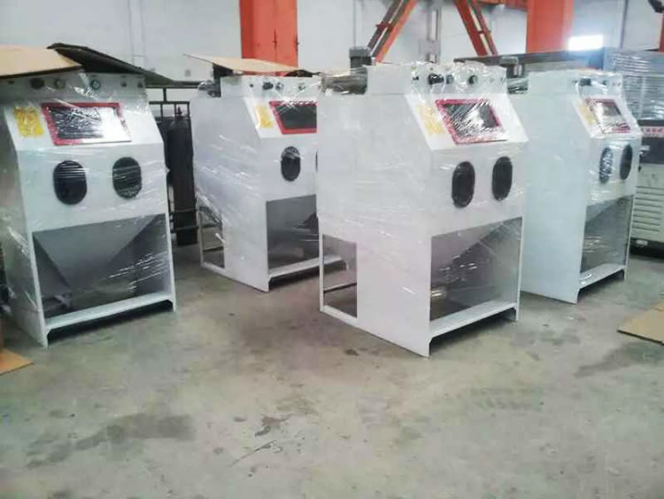 箱式噴砂機(jī)